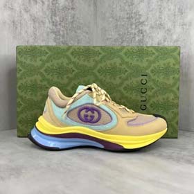 Gucci (16 Stil) -0608