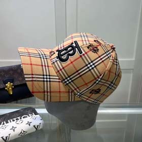 BURBERRY (40 Stile) - 2289