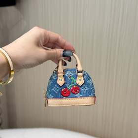 Louis Vuitton LV Mini Cherry Shell Tasche Schlüsselanhänger Anhänger -3546
