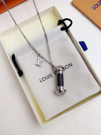 Louis Vuitton LV Buchstabe Hantel Halskette-4024